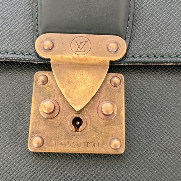 LV Taiga Leather Briefcase - Picture 8 of 11